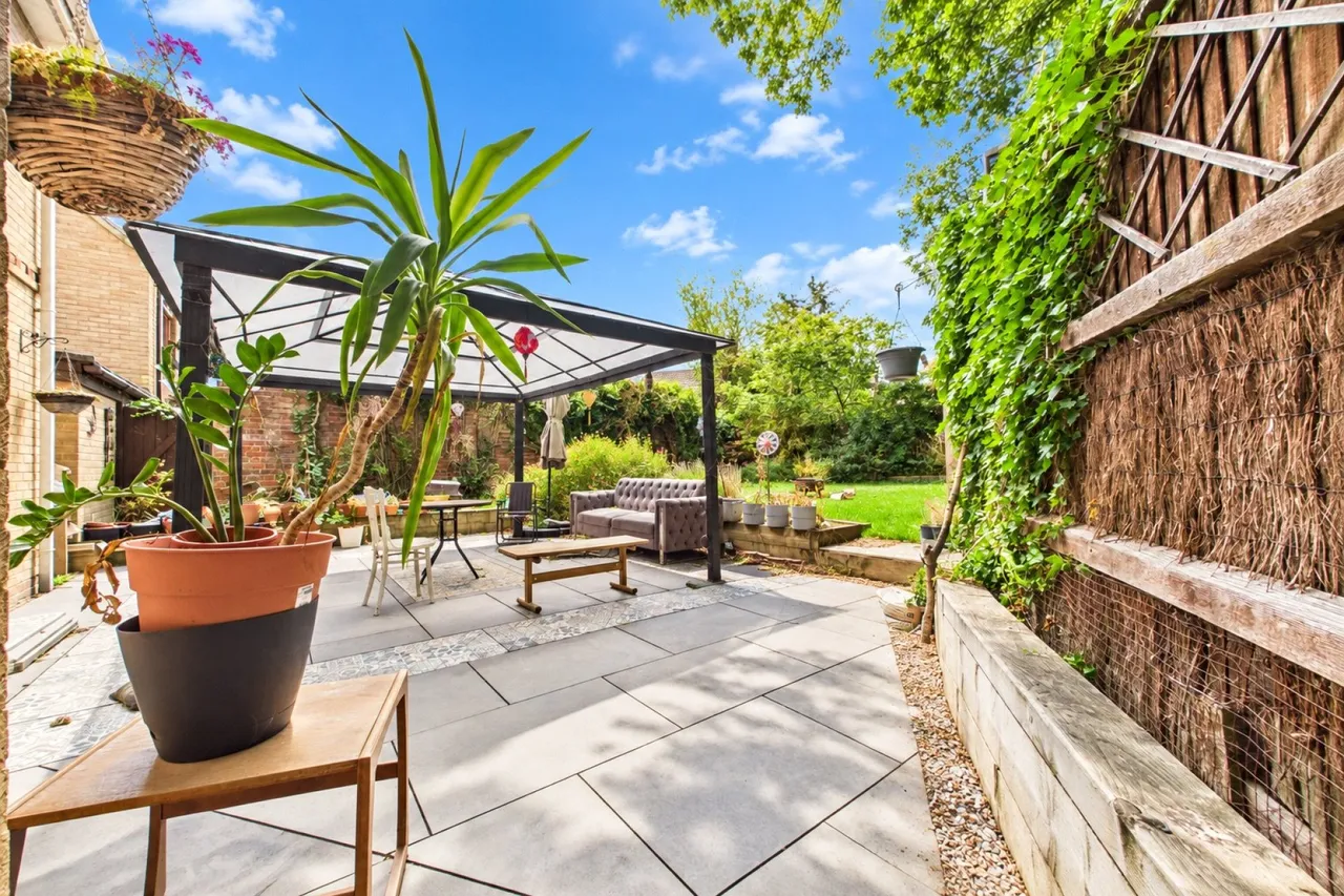 Carston Grove, Calcot, RG31, photo 3