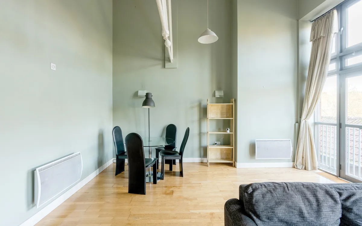 Georges Square, Central Bristol, BS1, photo 12