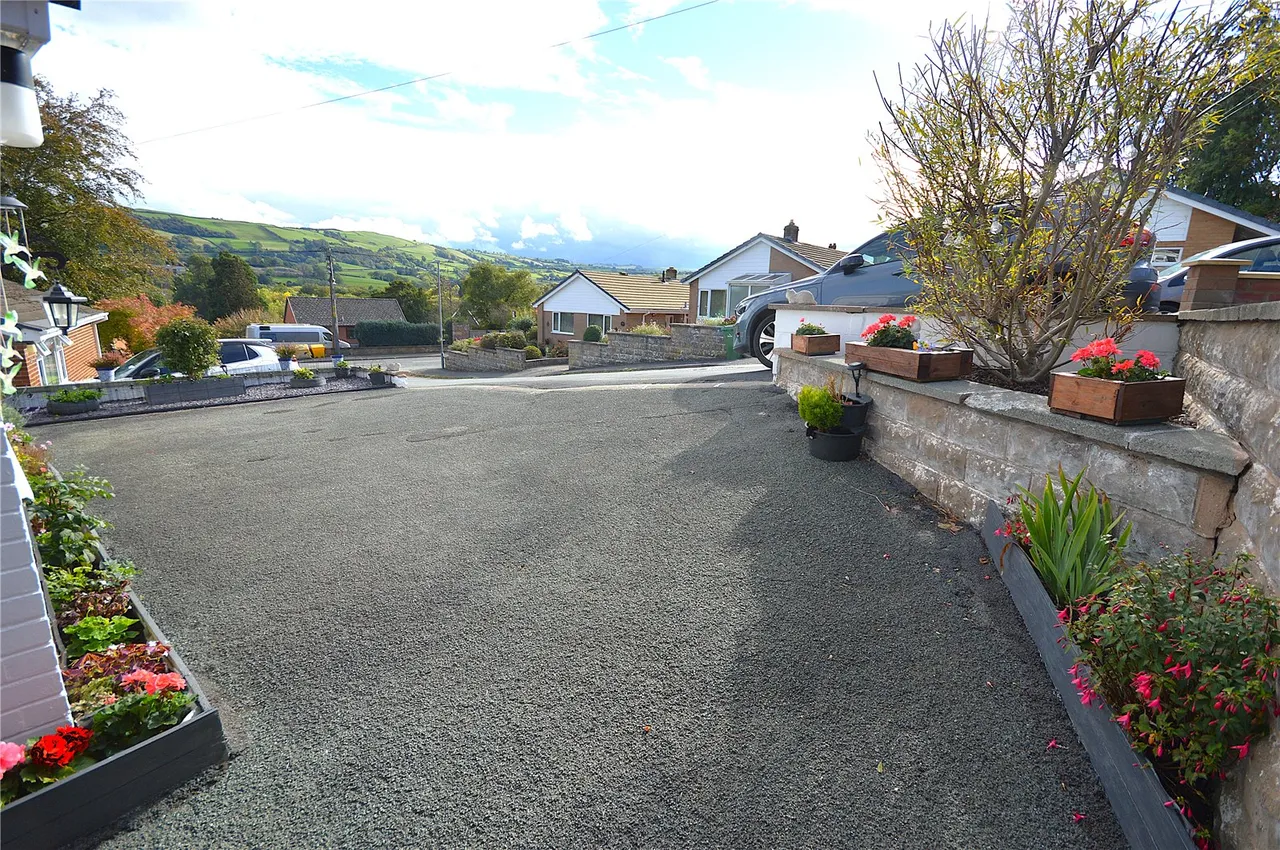 Brynwood Drive, Newtown, photo 22