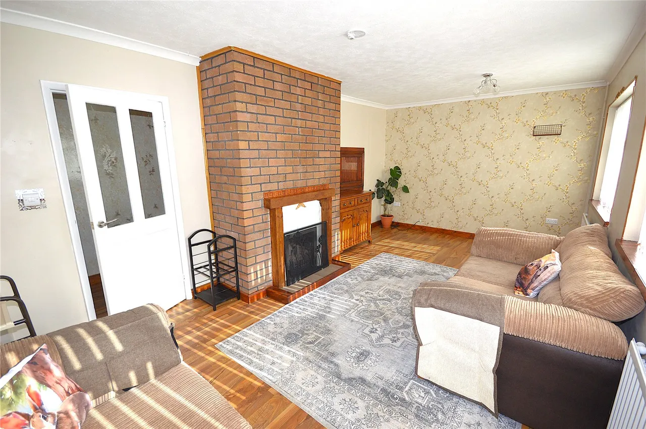Brynwood Drive, Newtown, photo 5