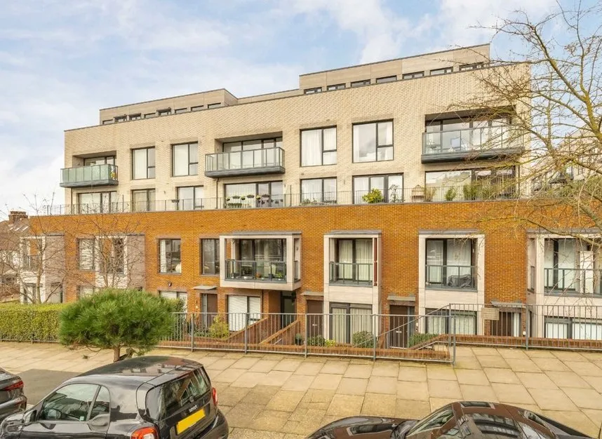 1 bed flat to rent — Llanvanor Road, Childs Hill, NW2