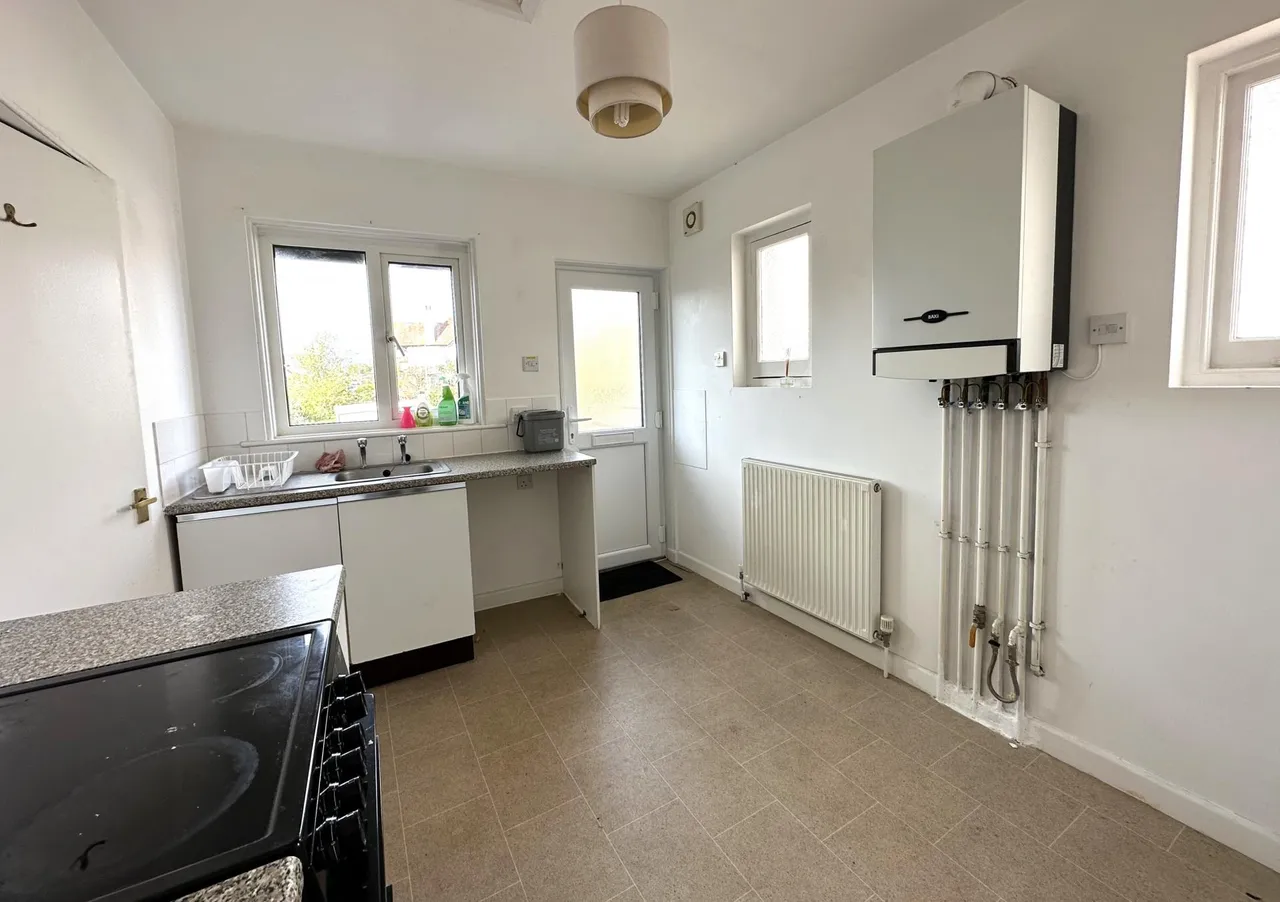 Exeter Road, Exmouth, EX8, photo 4