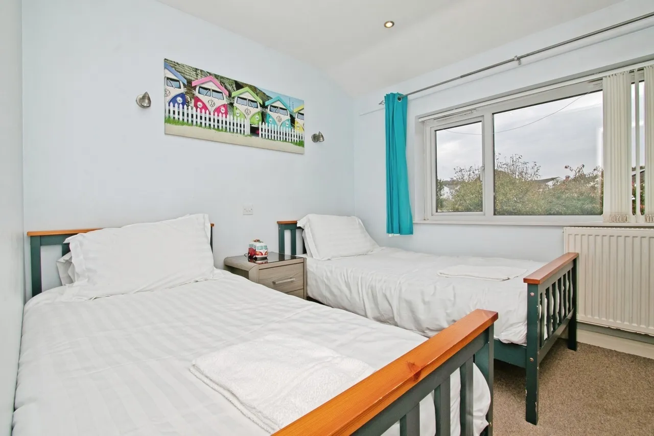 Newquay, TR8, photo 4