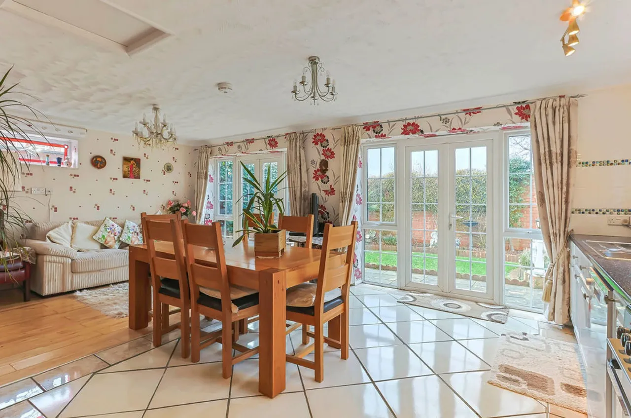 Tytherley Green, Bournemouth, photo 7