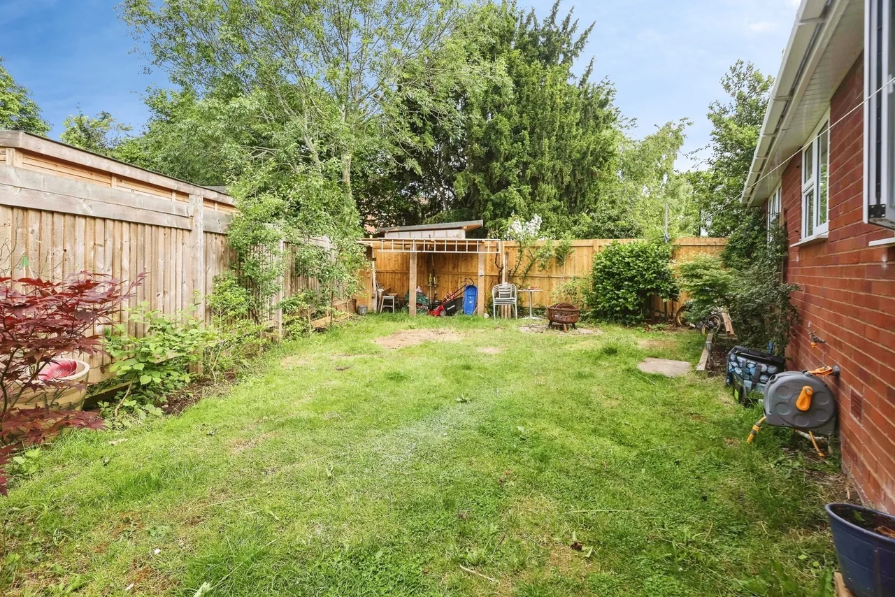 Dilmore Lane, Fernhill Heath, WR3, photo 10