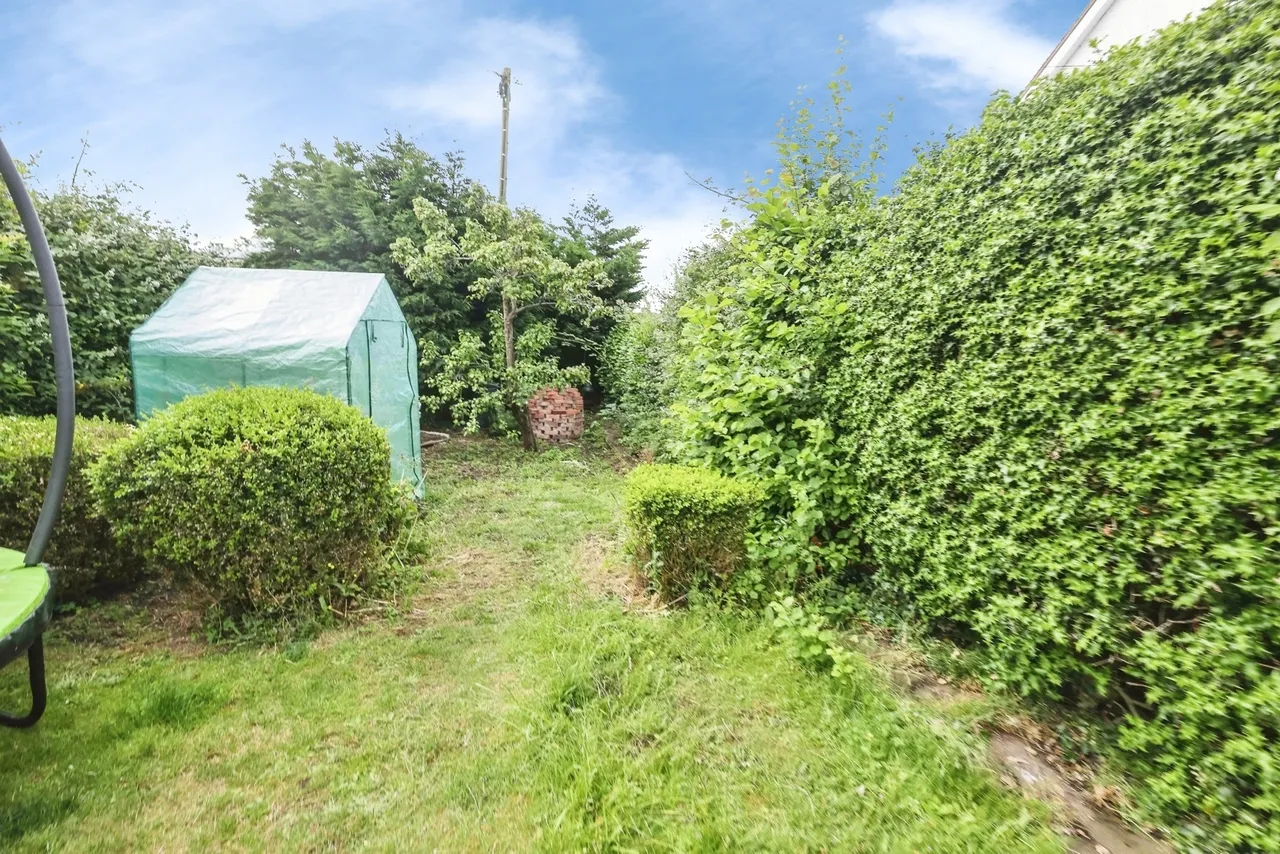 Dilmore Lane, Fernhill Heath, WR3, photo 12