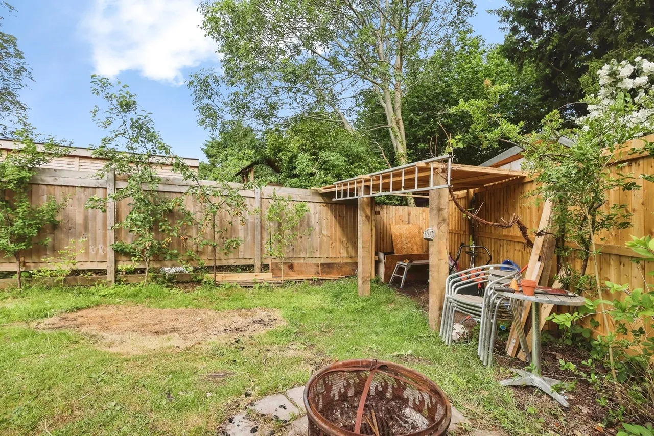 Dilmore Lane, Fernhill Heath, WR3, photo 20