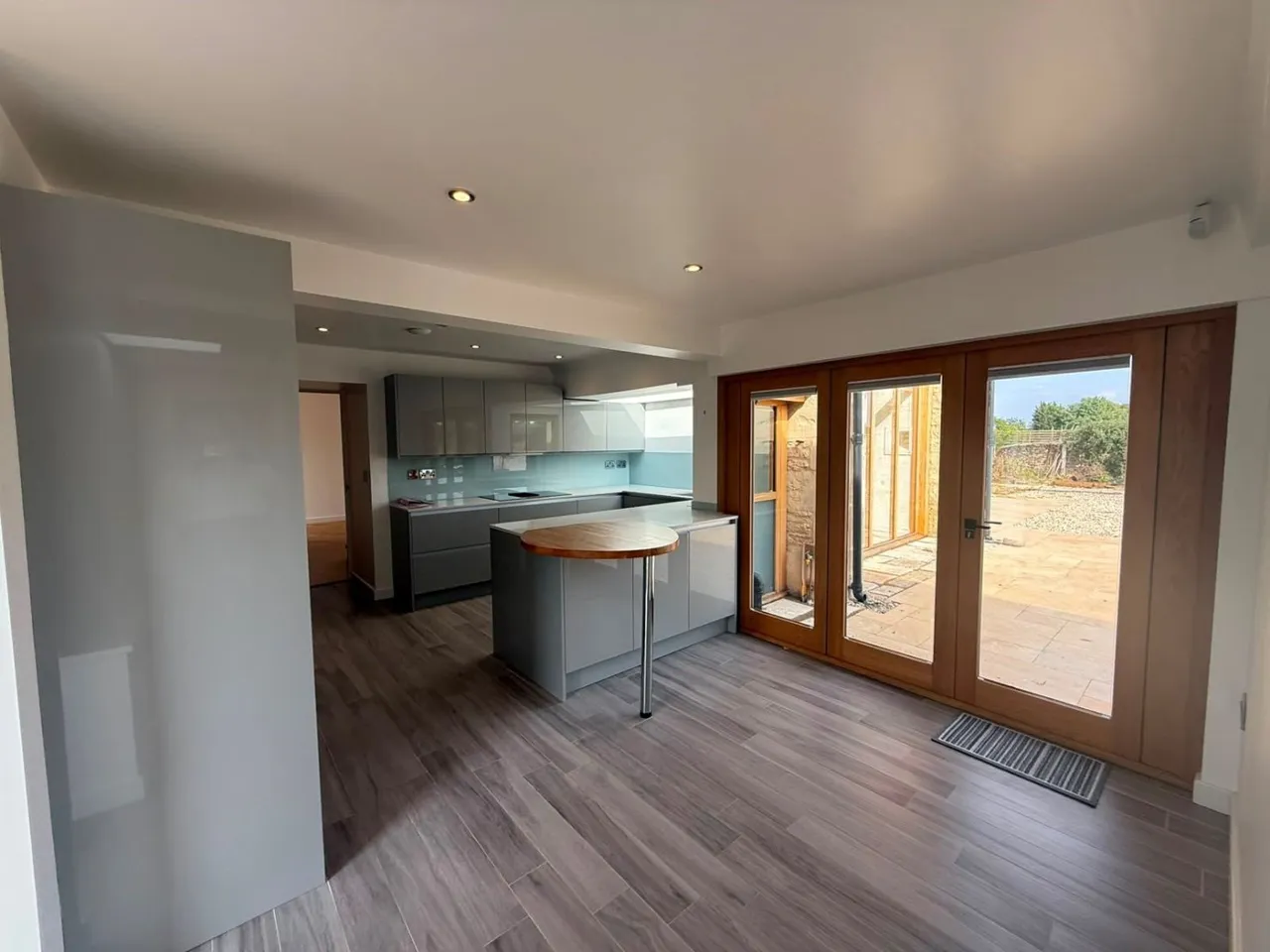 Quaker Barn, Coates, Cirencester, GL7 6JX, photo 4