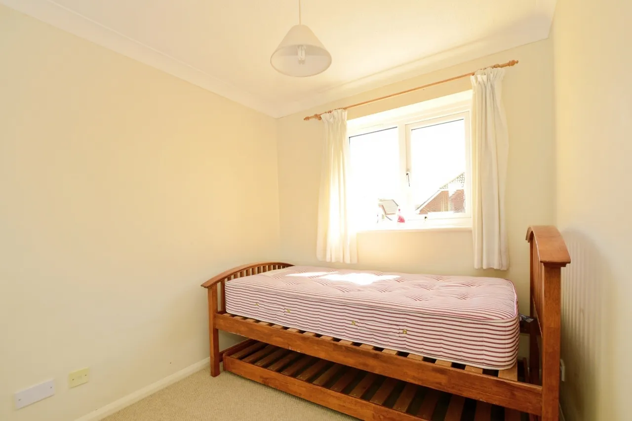 Chalk Close, Folkestone, Kent, CT19, photo 13