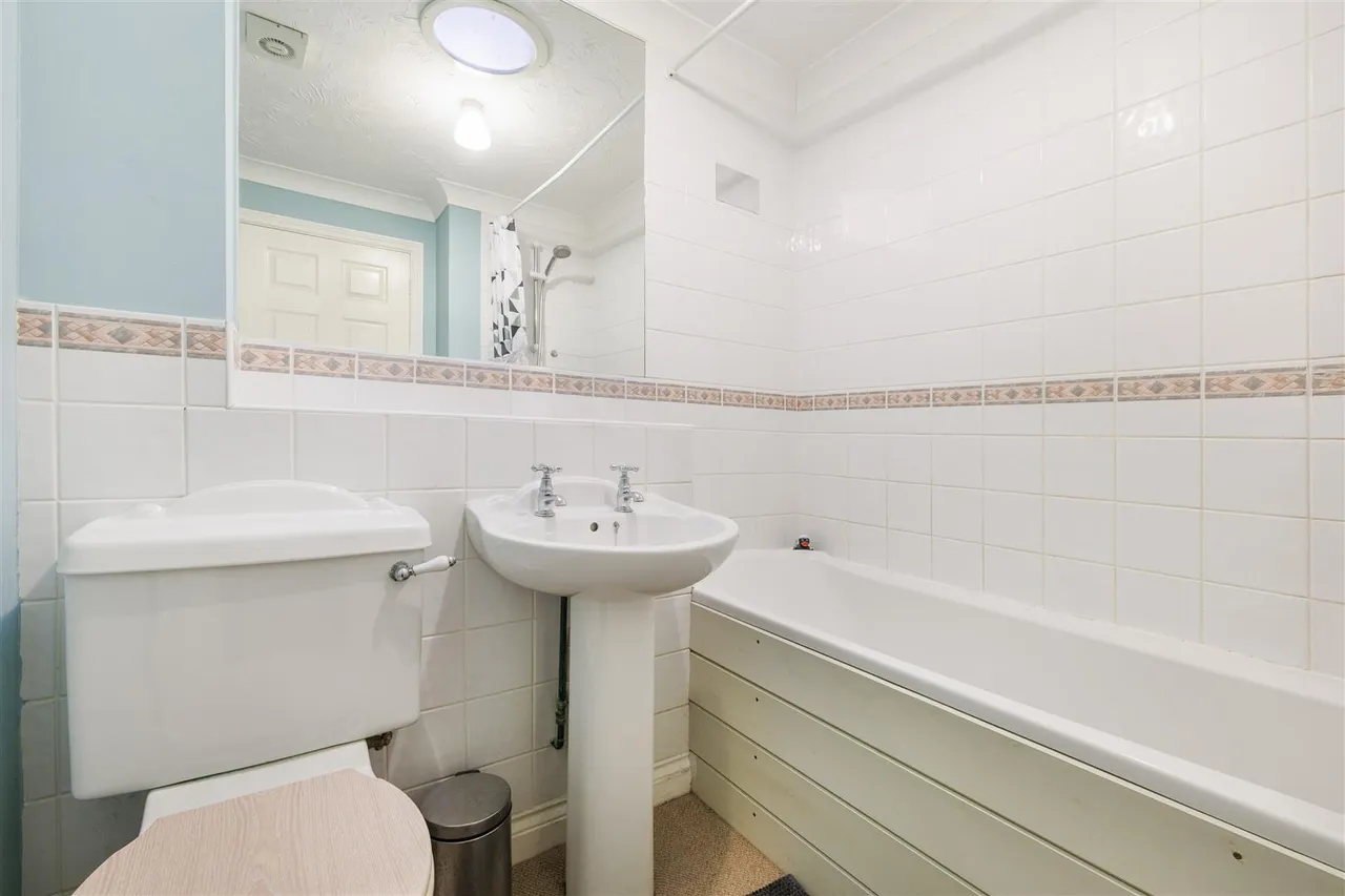 Gosford Road, Beccles, NR34, photo 6