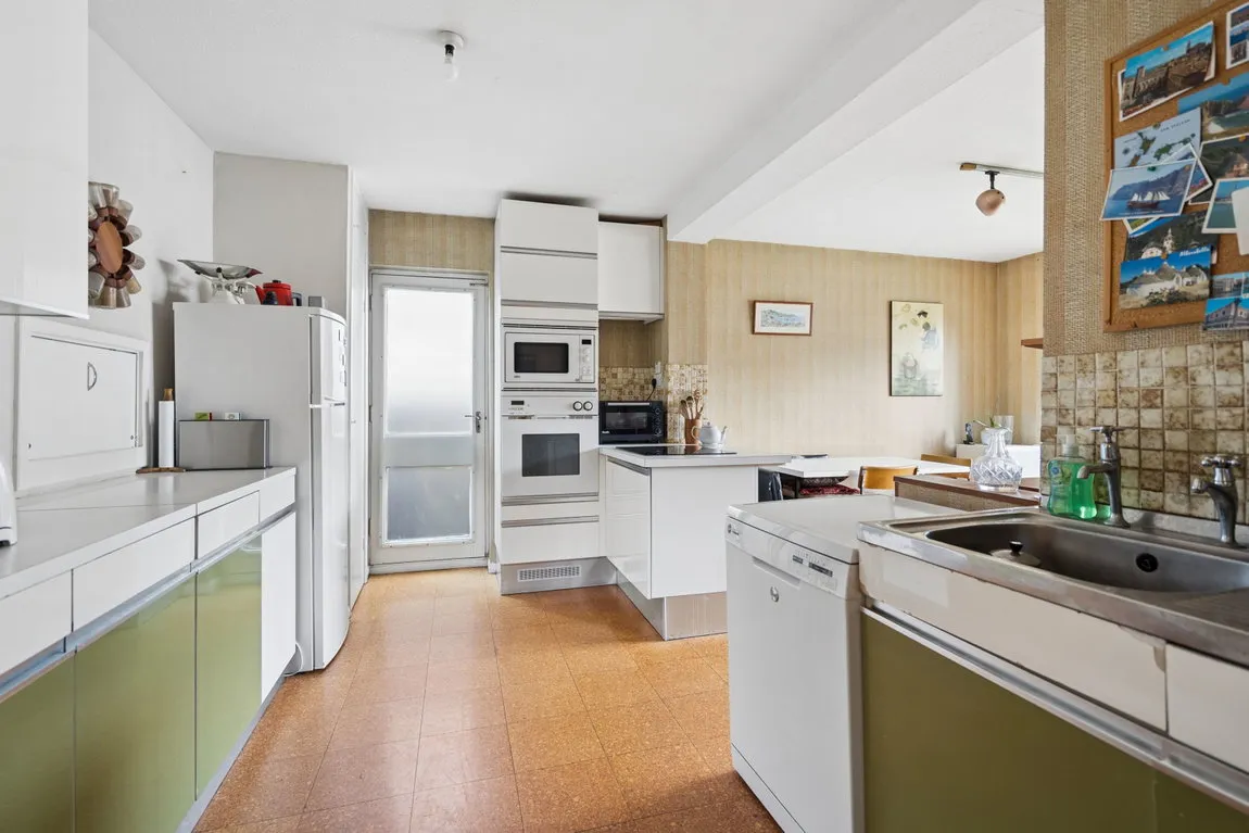 Staplefield Close, Pinner, HA5, photo 6