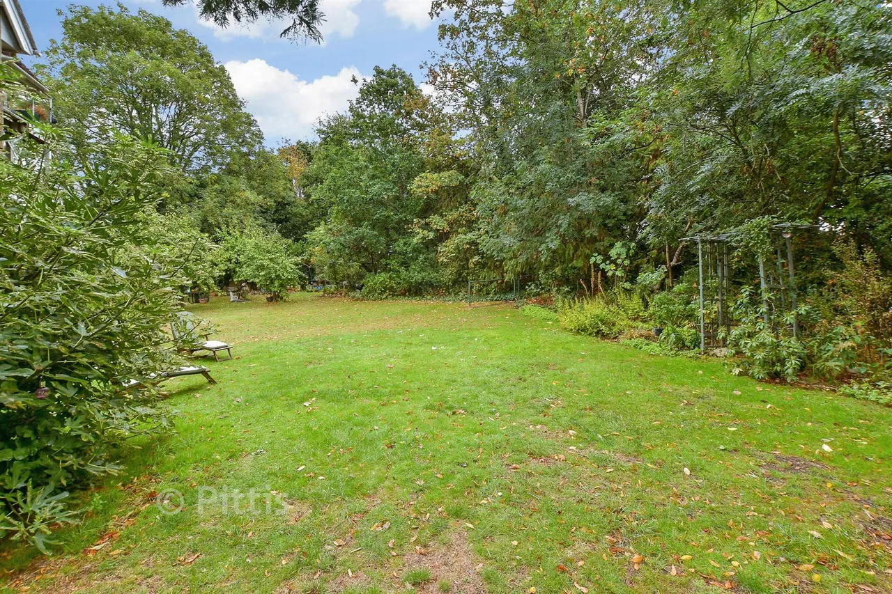 Stonepitts Close, Ryde, PO33, photo 16