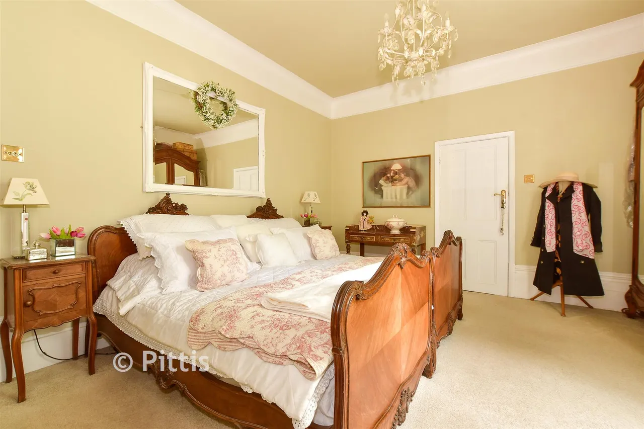 Stonepitts Close, Ryde, PO33, photo 10