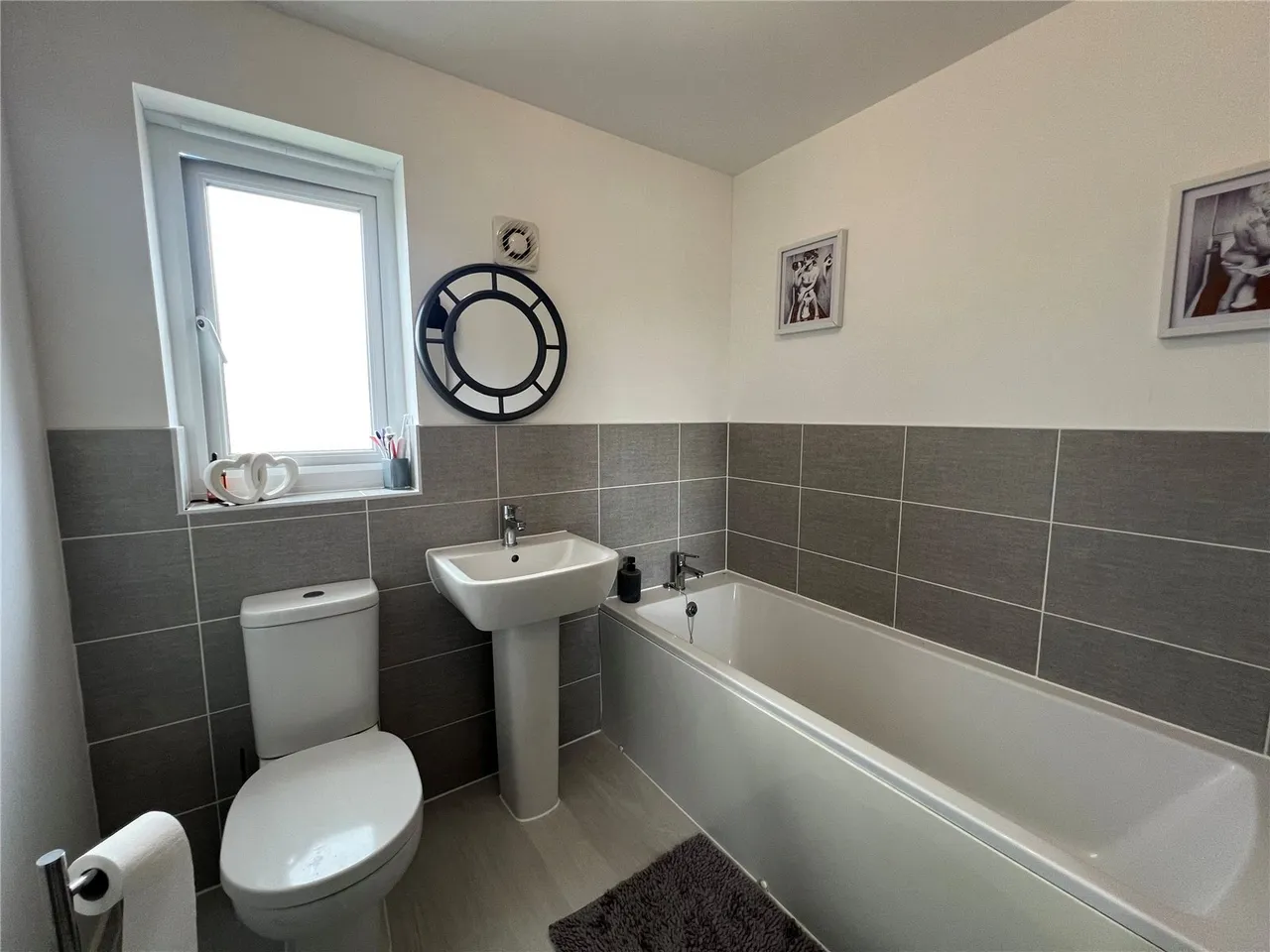 Heol Y Plas, Carway, SA17, photo 18