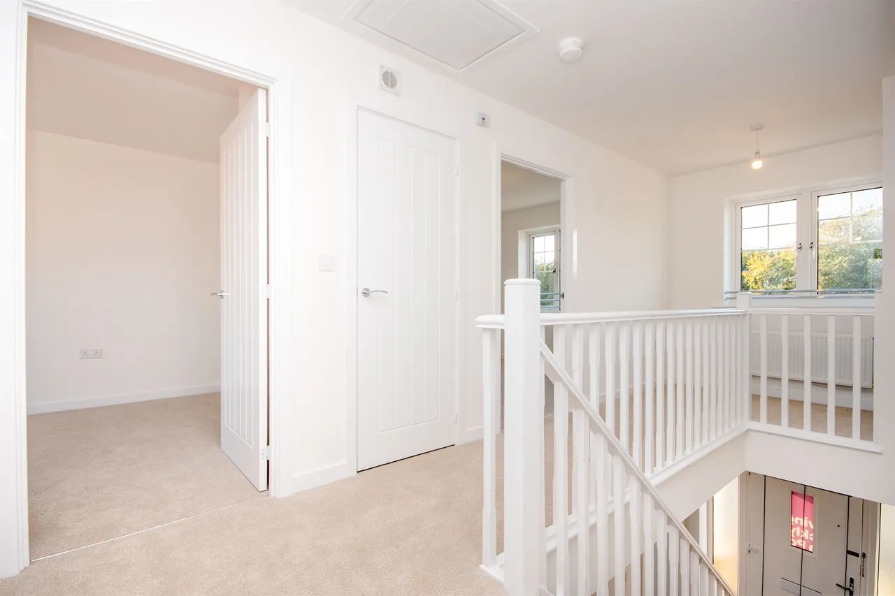 Eyam Close, Kettering, NN14, photo 9