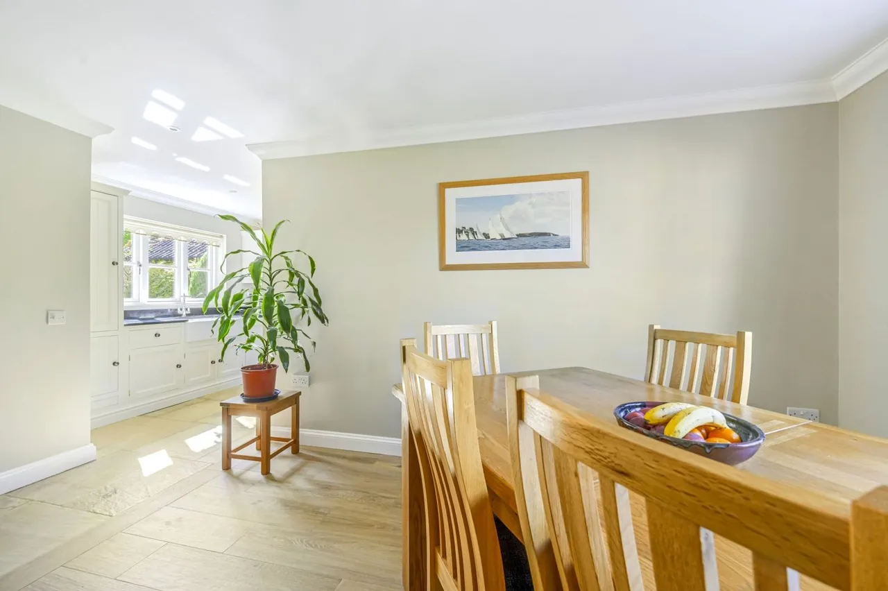 The Secret Garden, South Cerney, GL7, photo 10