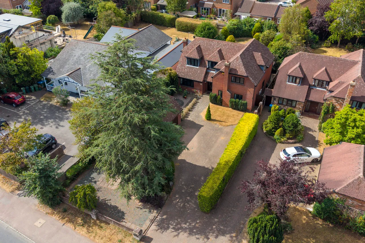 Wendover Road, Stoke Mandeville, HP22, photo 19