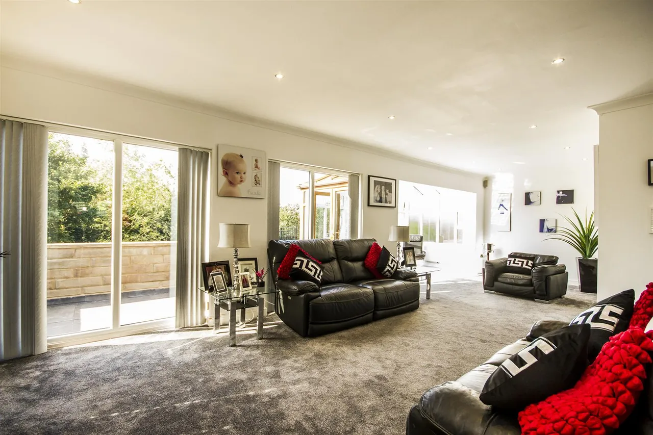 Whalley Road, Ramsbottom, Bury, Lancashire, BL0 0DG, photo 6