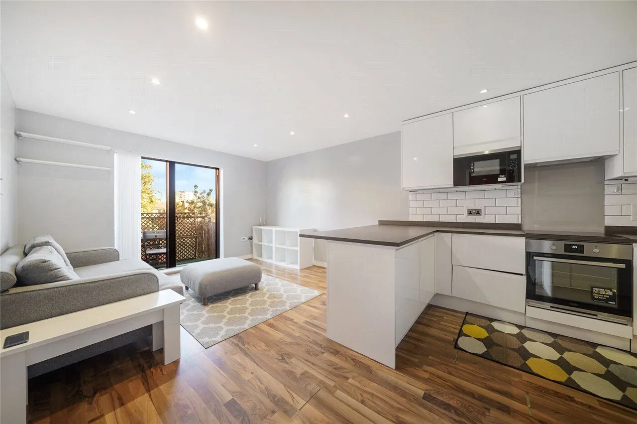 1 bed flat for sale, Copenhagen Street, London, N1