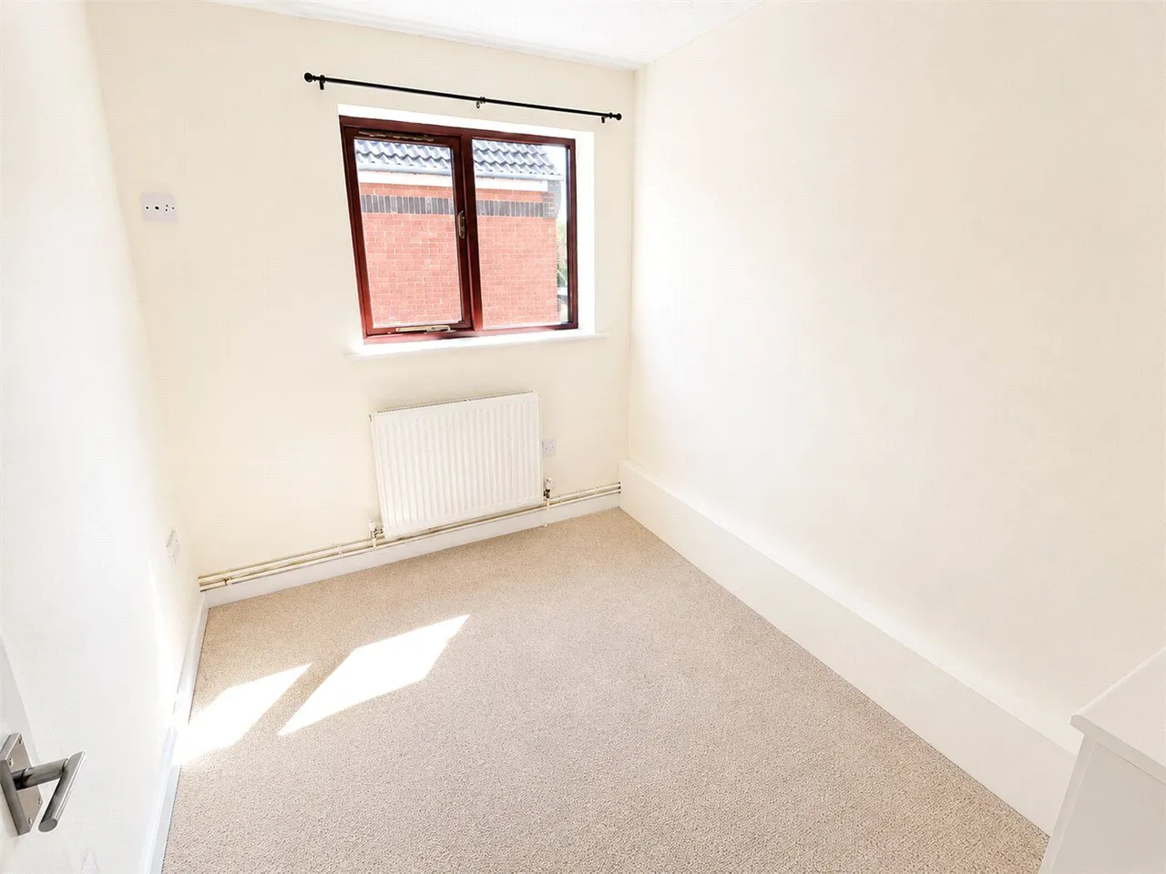 Holland Close, Bourne, PE10, photo 9