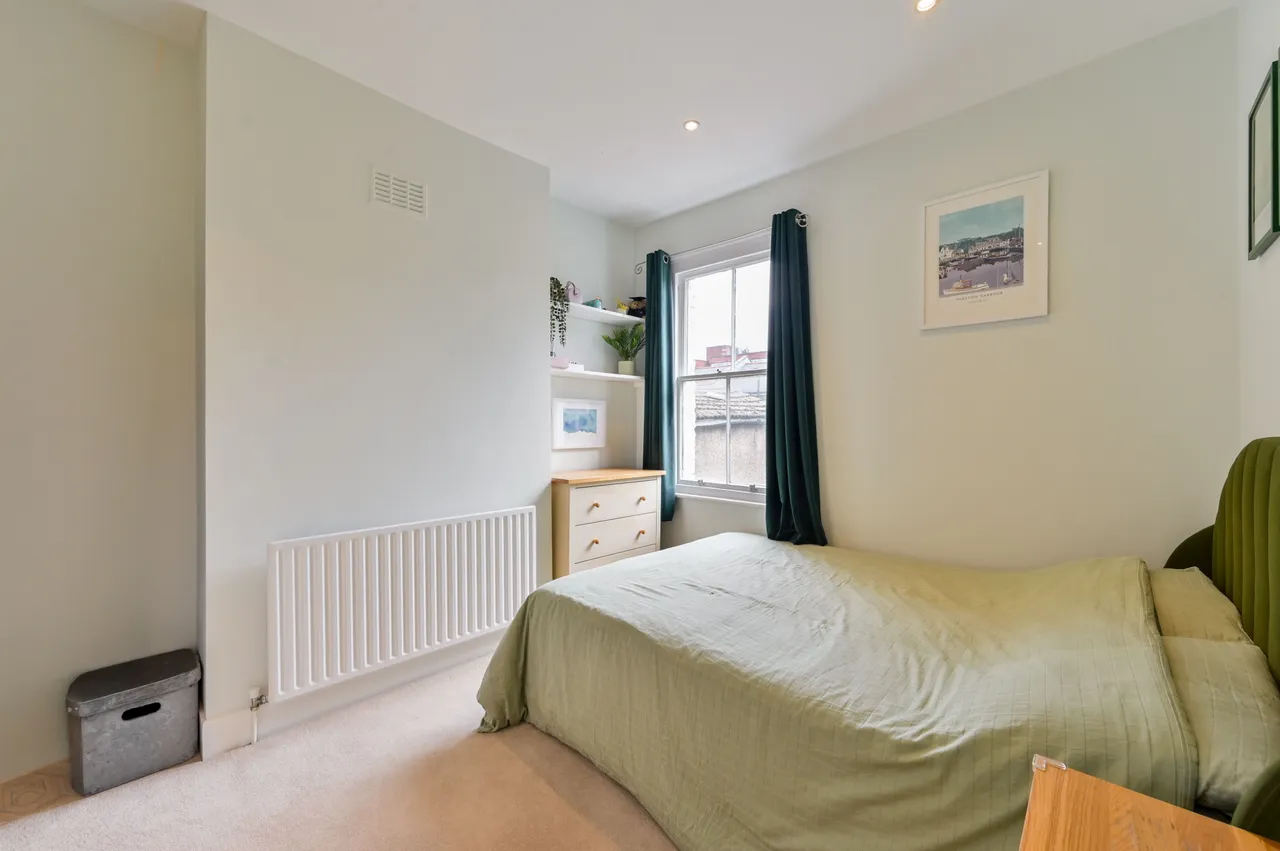 First Floor, 45 Balfern Street, London, photo 7