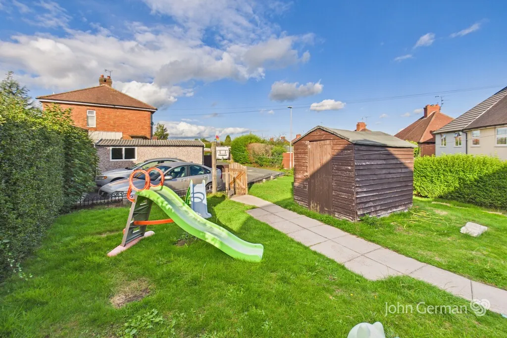 Westlands Road, Uttoxeter, photo 17