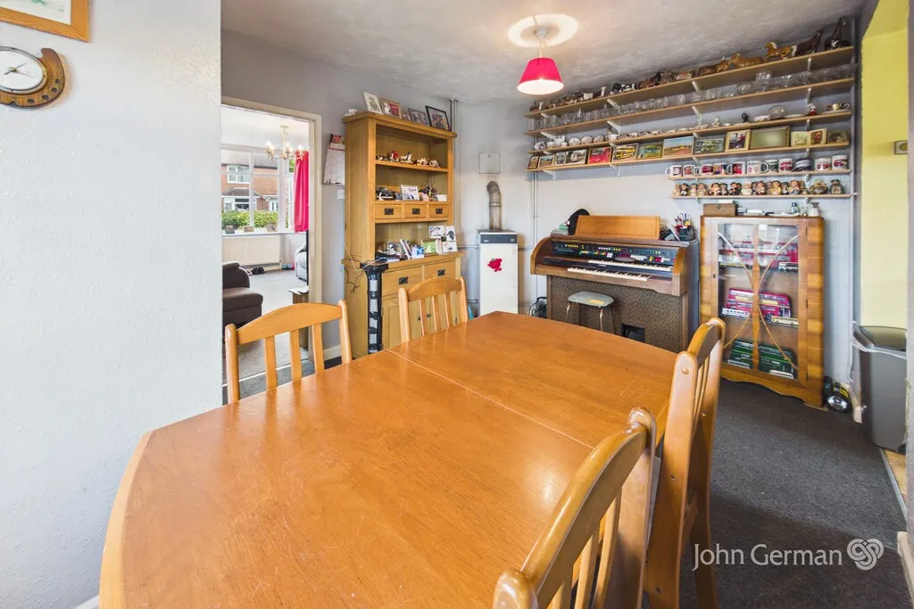 Westlands Road, Uttoxeter, photo 6