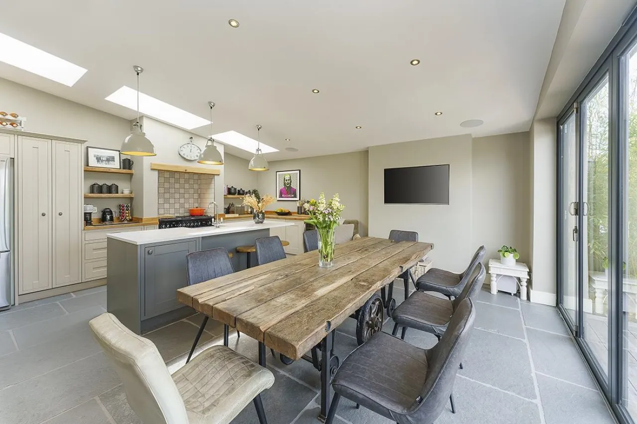 Camp Road, Oldbury-On-Severn, BS35, photo 4