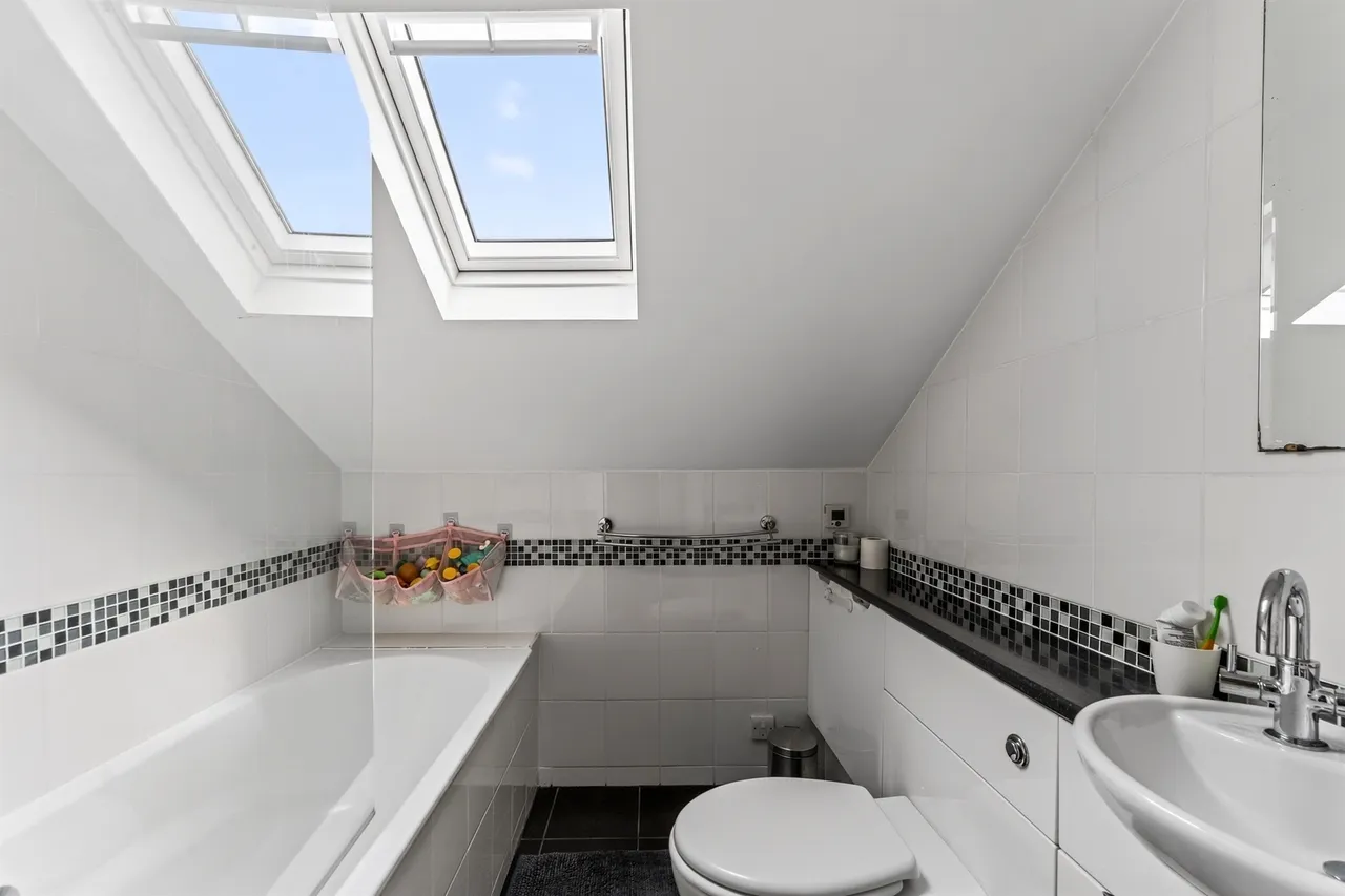 Lilleshall Road, Morden, SM4, photo 10