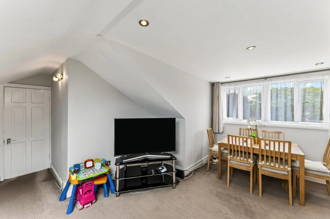 Lilleshall Road, Morden, SM4, photo 7