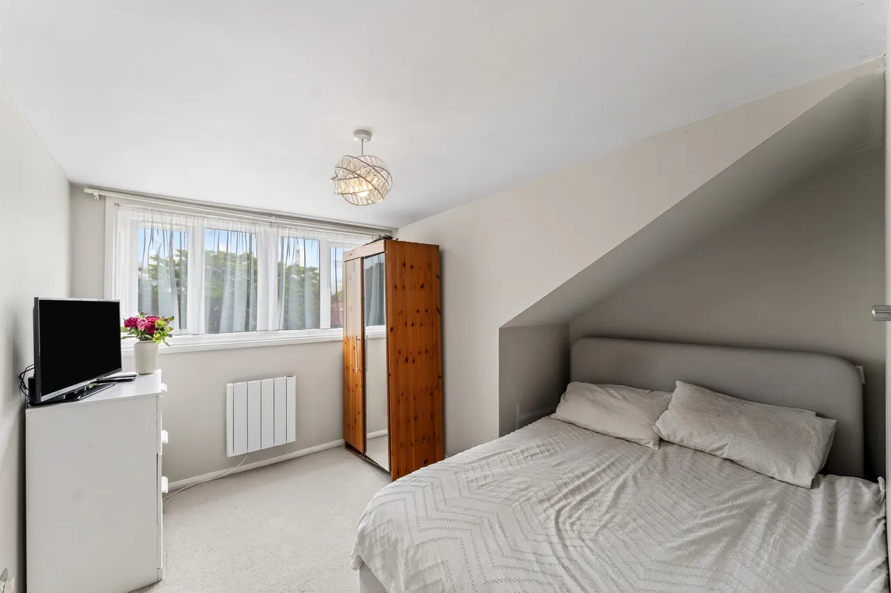 Lilleshall Road, Morden, SM4, photo 9