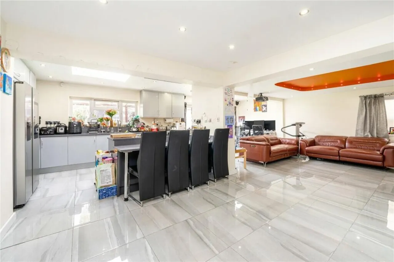 Riverdale Road, Feltham, photo 10
