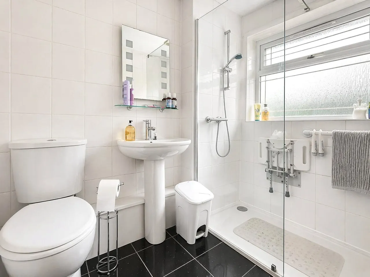 3 bed house for sale — Portland Place, Cannock, Staffordshire, WS11