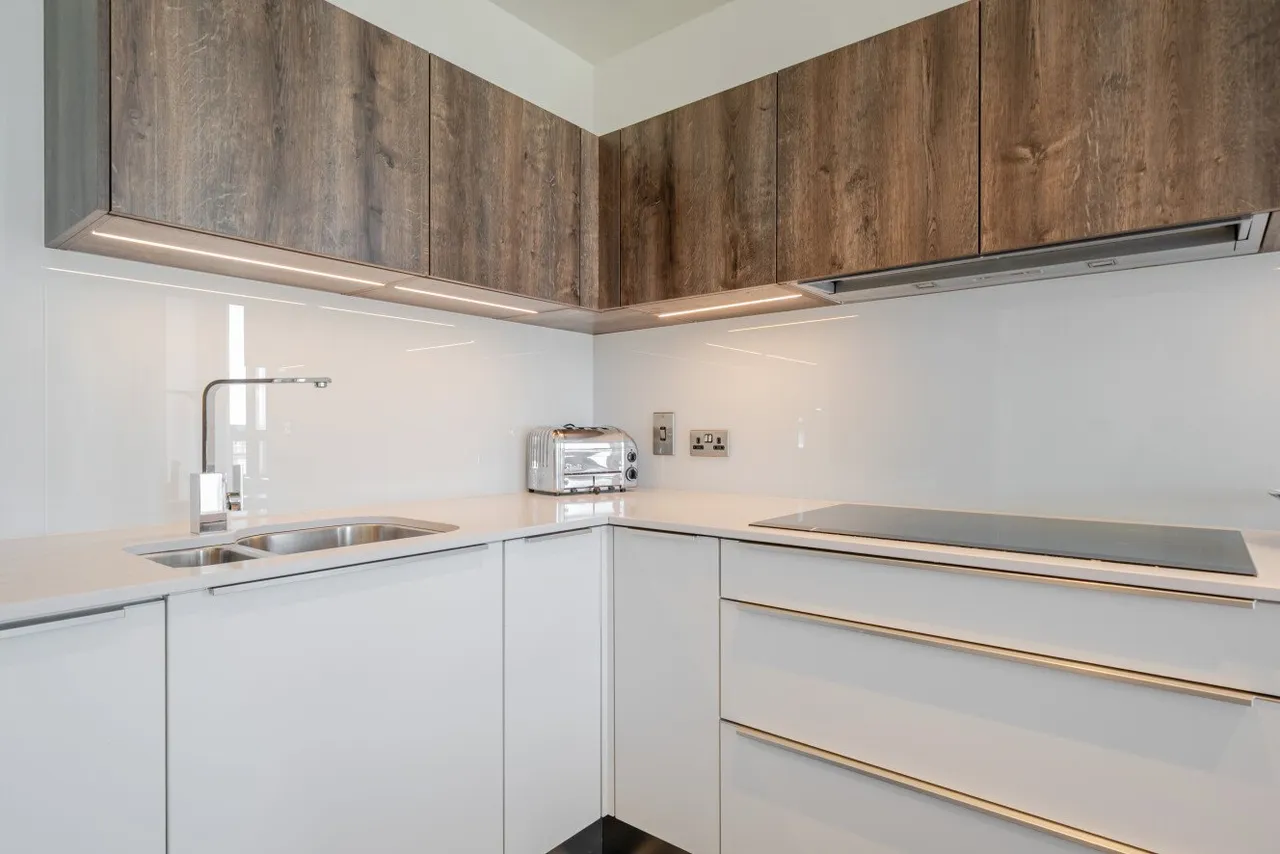 Lockington Road, London, SW8, photo 11