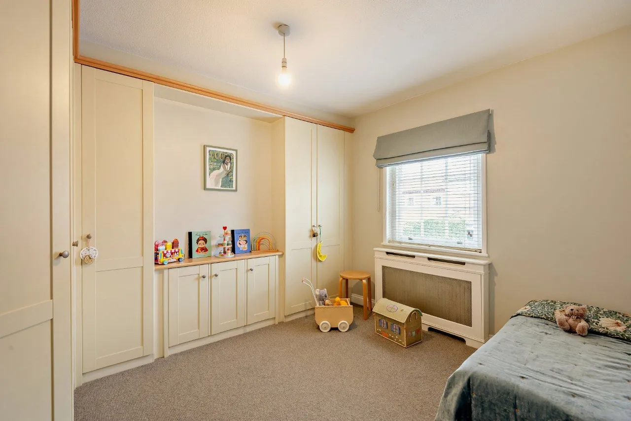 Lovel Road, Winkfield, SL4, photo 10
