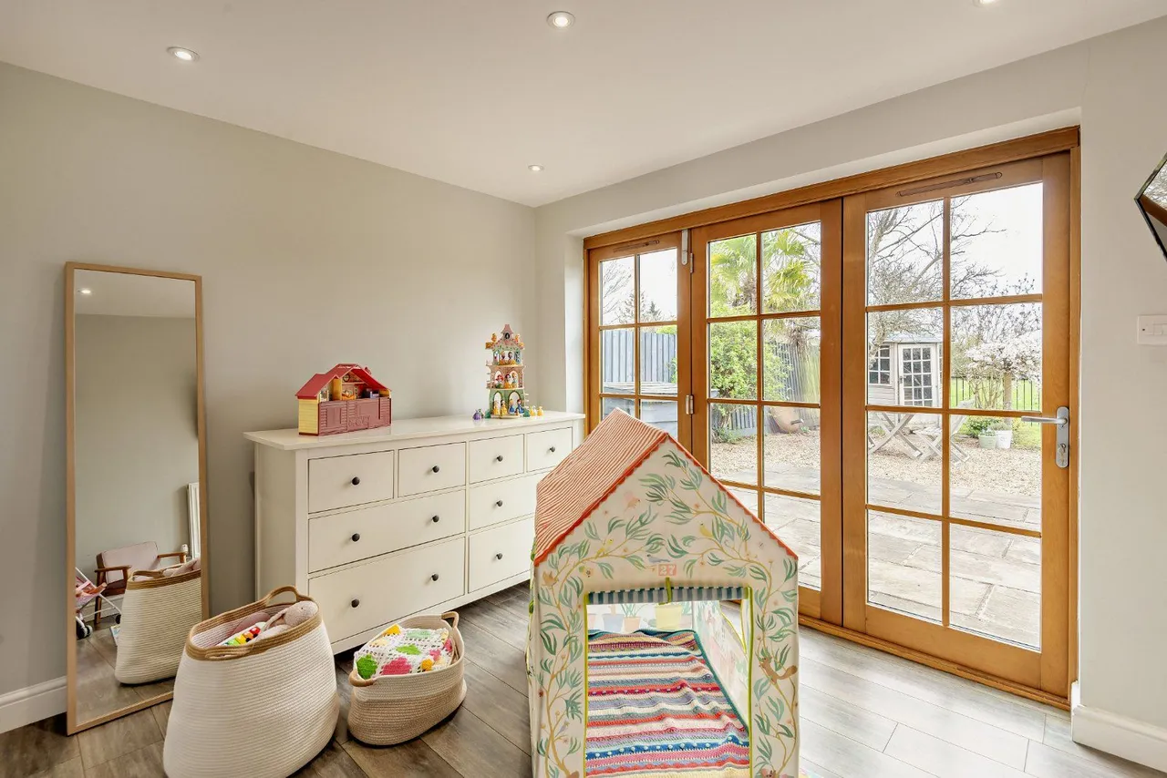 Lovel Road, Winkfield, SL4, photo 5