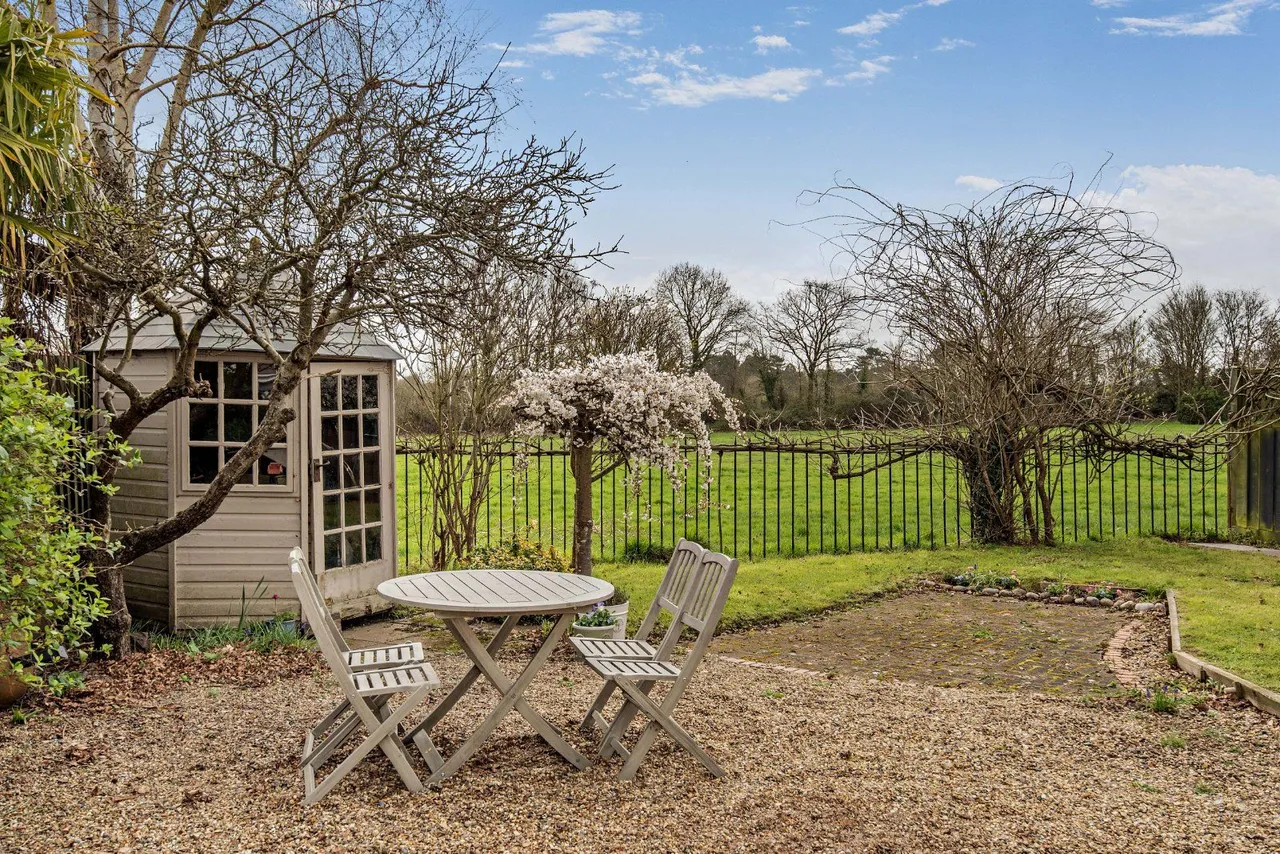 Lovel Road, Winkfield, SL4, photo 13
