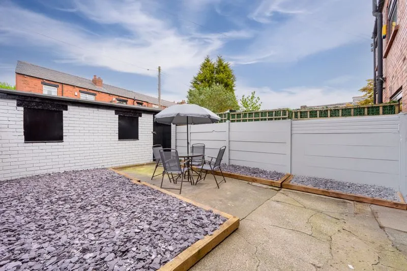 Thompson Street, Whelley, photo 4