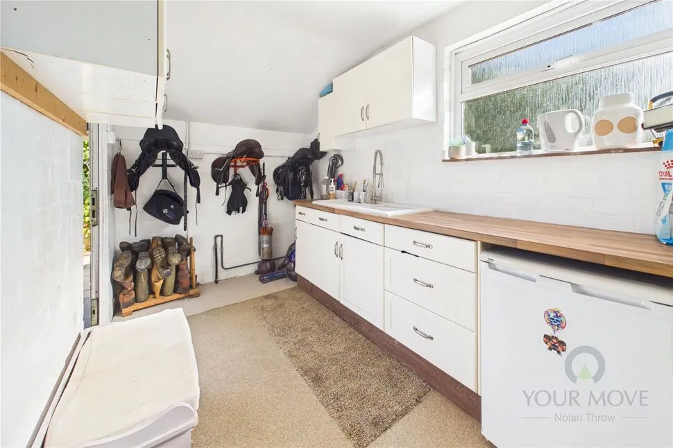 Ashton Road, Hartwell, NN7, photo 13