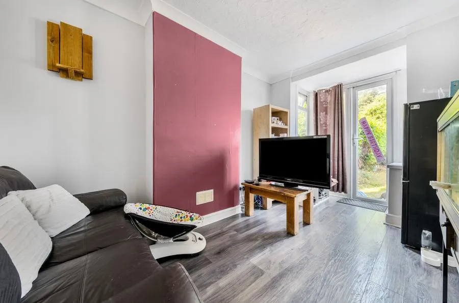 Beaumont Avenue, Clacton-On-Sea, CO15, photo 2