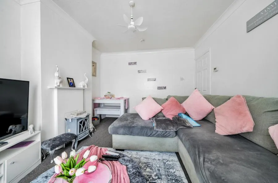Beaumont Avenue, Clacton-On-Sea, CO15, photo 9