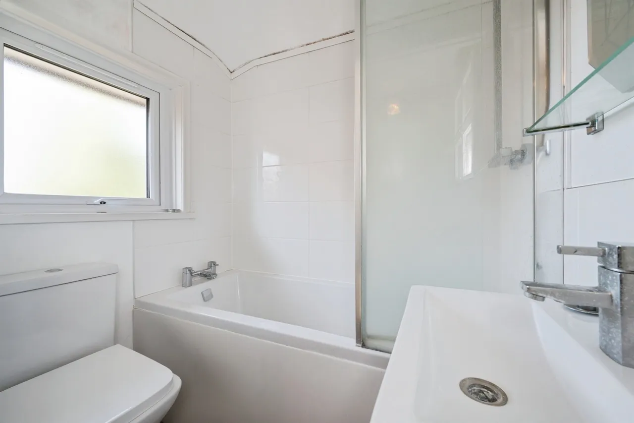 Wakefield Road, Southampton, SO18, photo 13