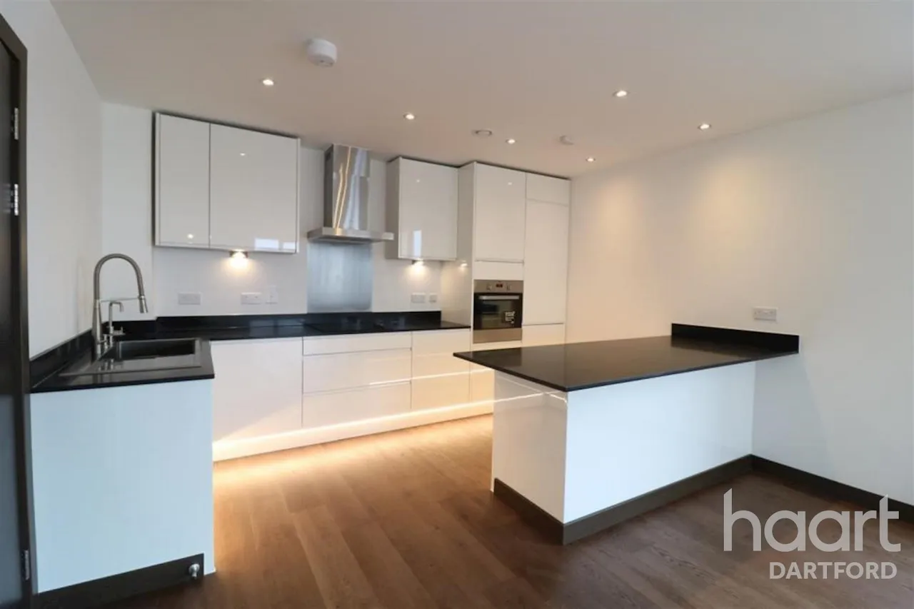 James Smith Court, Dartford, DA1, photo 3