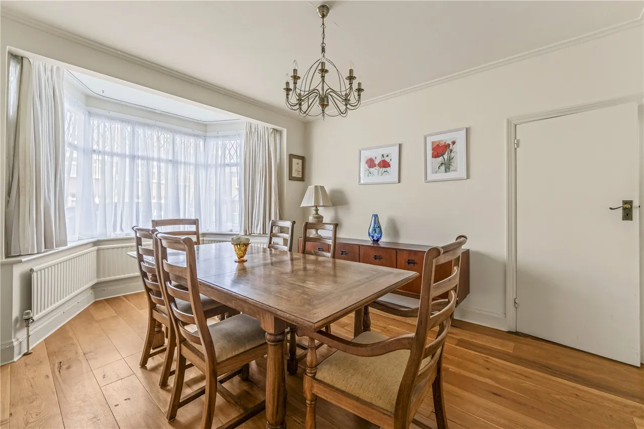 Montrose Avenue, Twickenham, TW2 6HG, photo 5