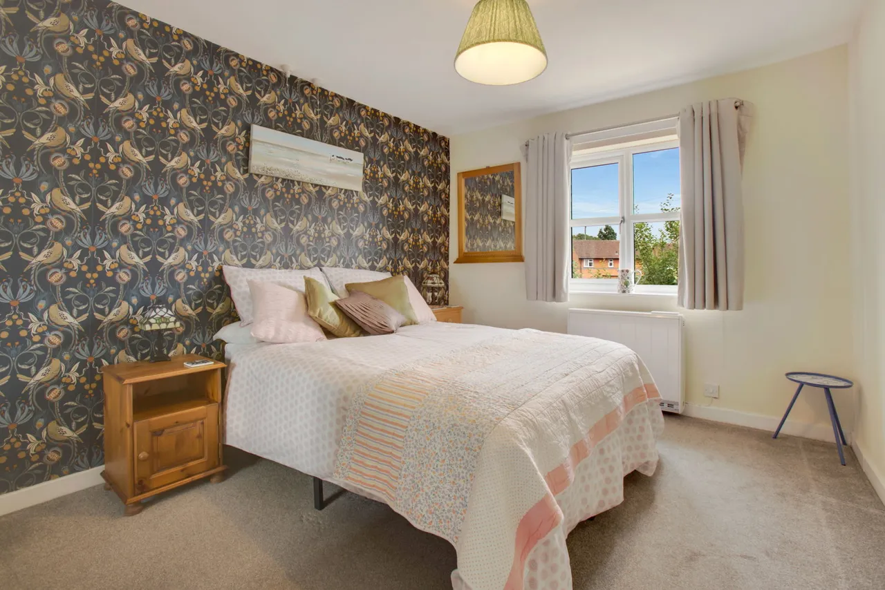 The Chestnuts, Radcliffe on Trent, NG12, photo 4