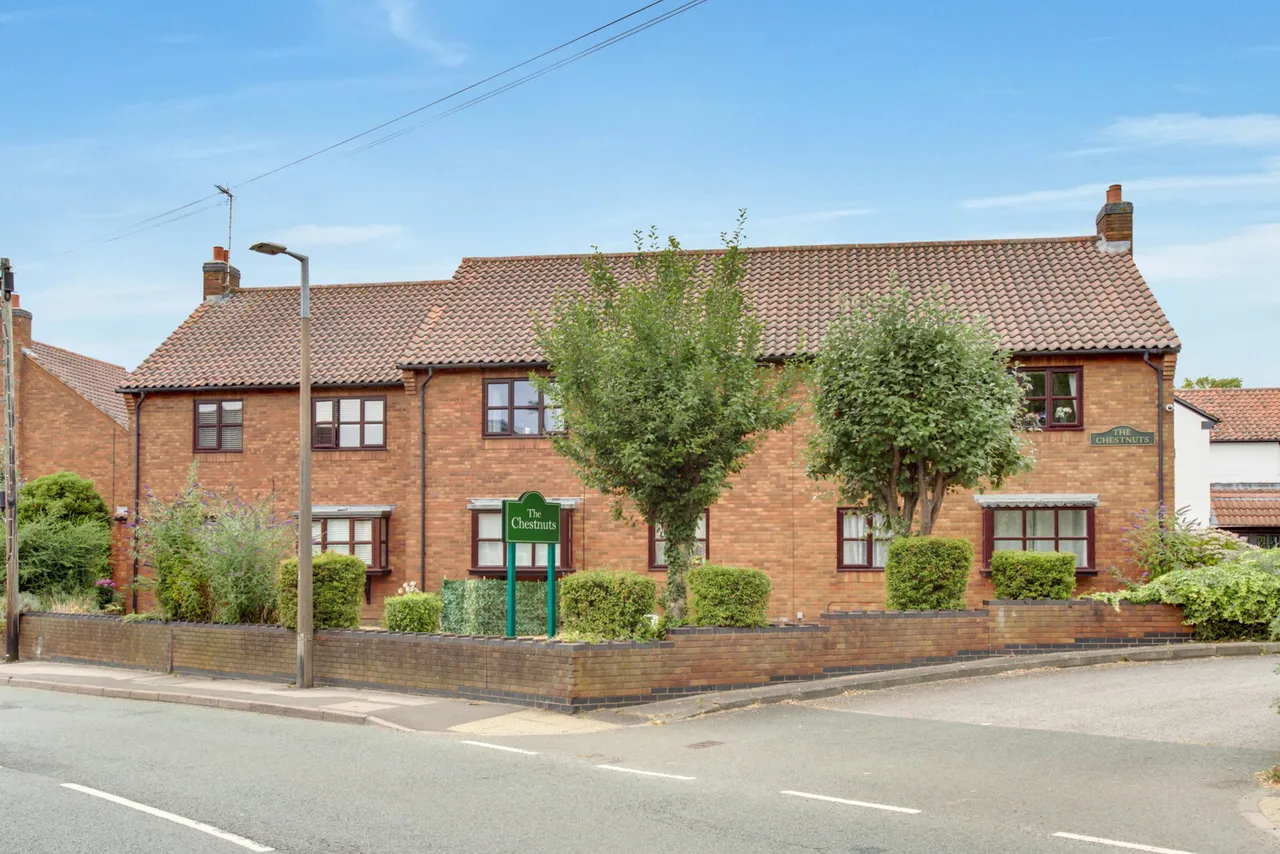 The Chestnuts, Radcliffe on Trent, NG12, photo 7