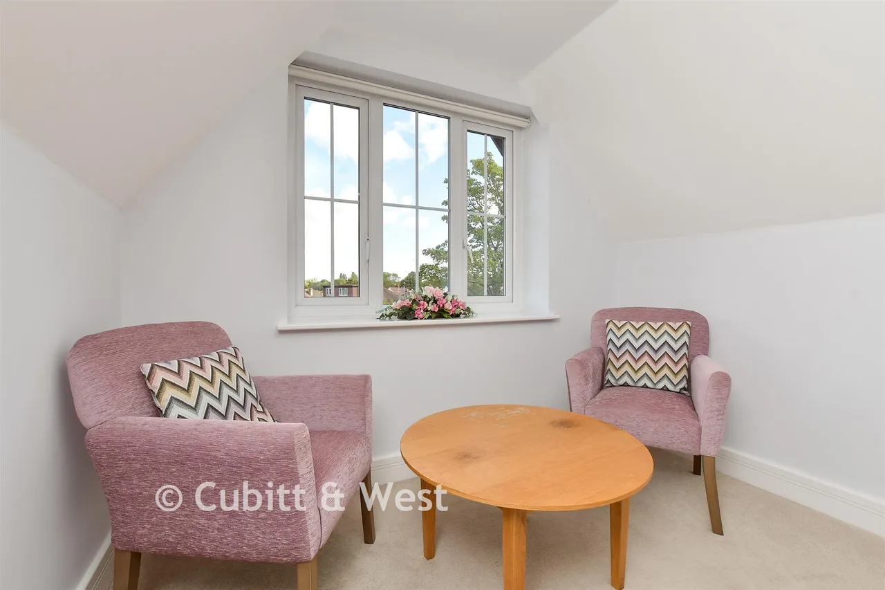 Waterloo Road, Epsom, KT19, photo 19