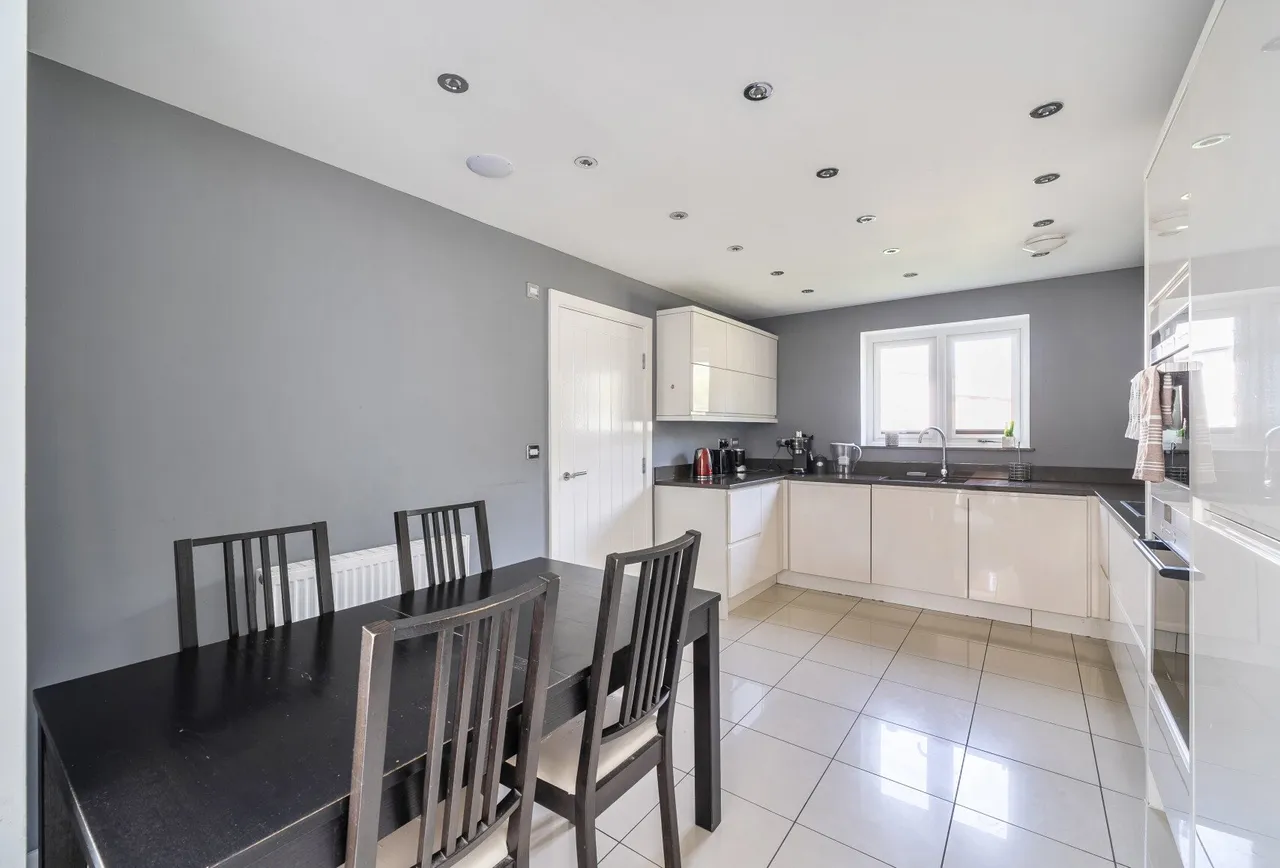Prince Regent Avenue, Gloucestershire, Pittville, GL50 4GB, photo 10