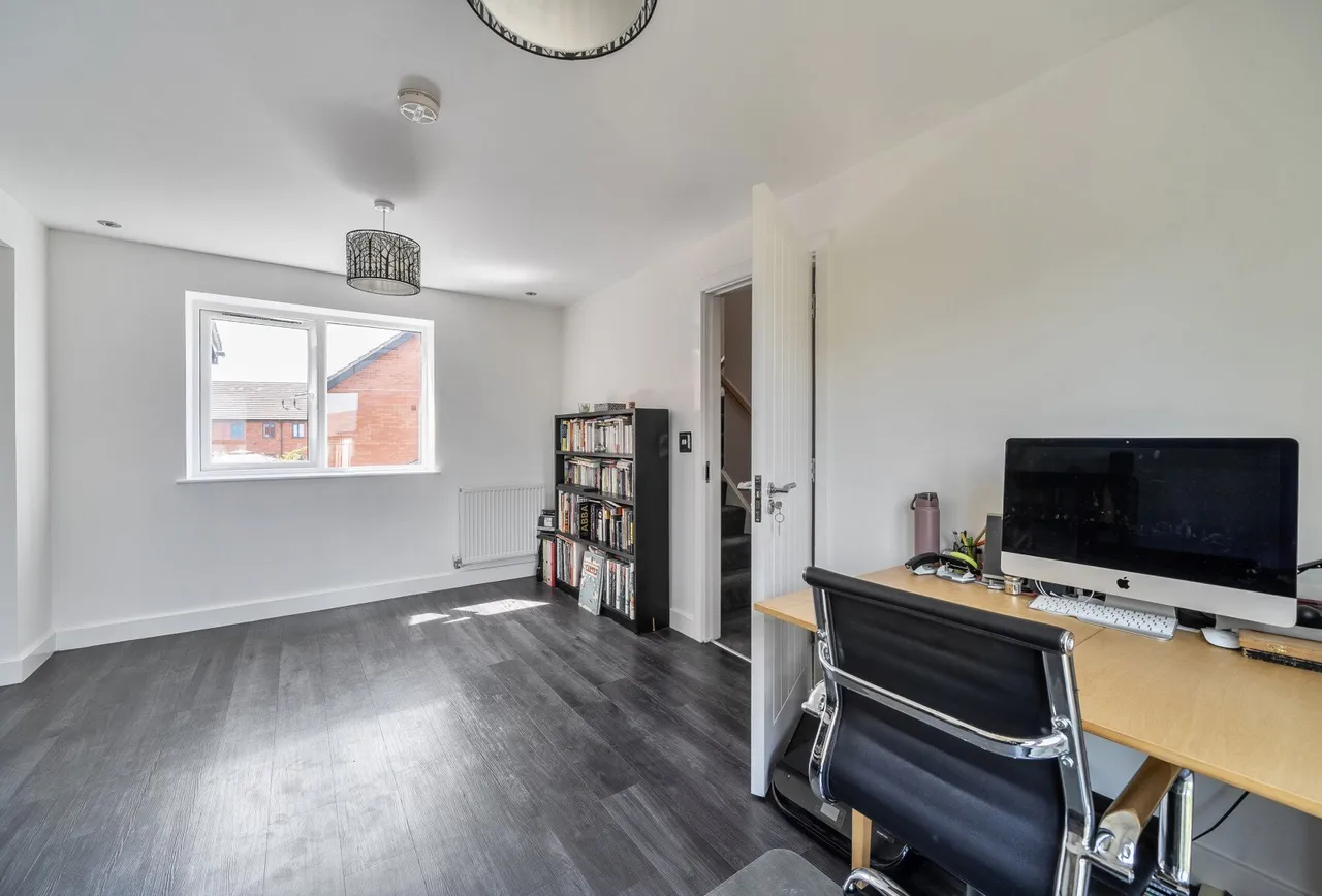 Prince Regent Avenue, Gloucestershire, Pittville, GL50 4GB, photo 11