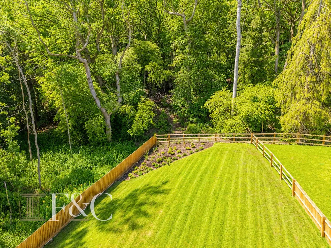 Private Road, Cuffley Hill, photo 21